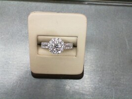  Lady's Engagement Ring