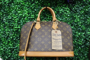 Louis Vuitton Alma 2 Way Handbag